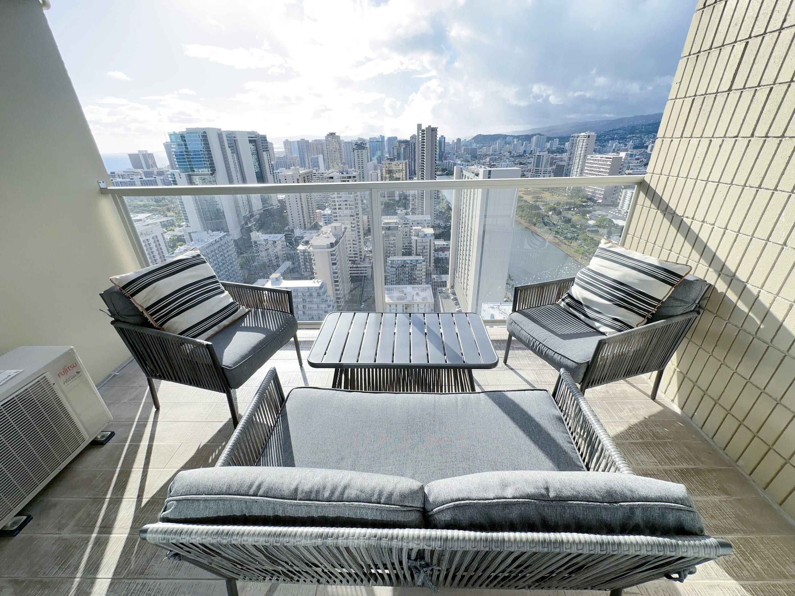 40F-High-FL Ocean View-1 Bedroom-Waikiki Beach! - Image 51