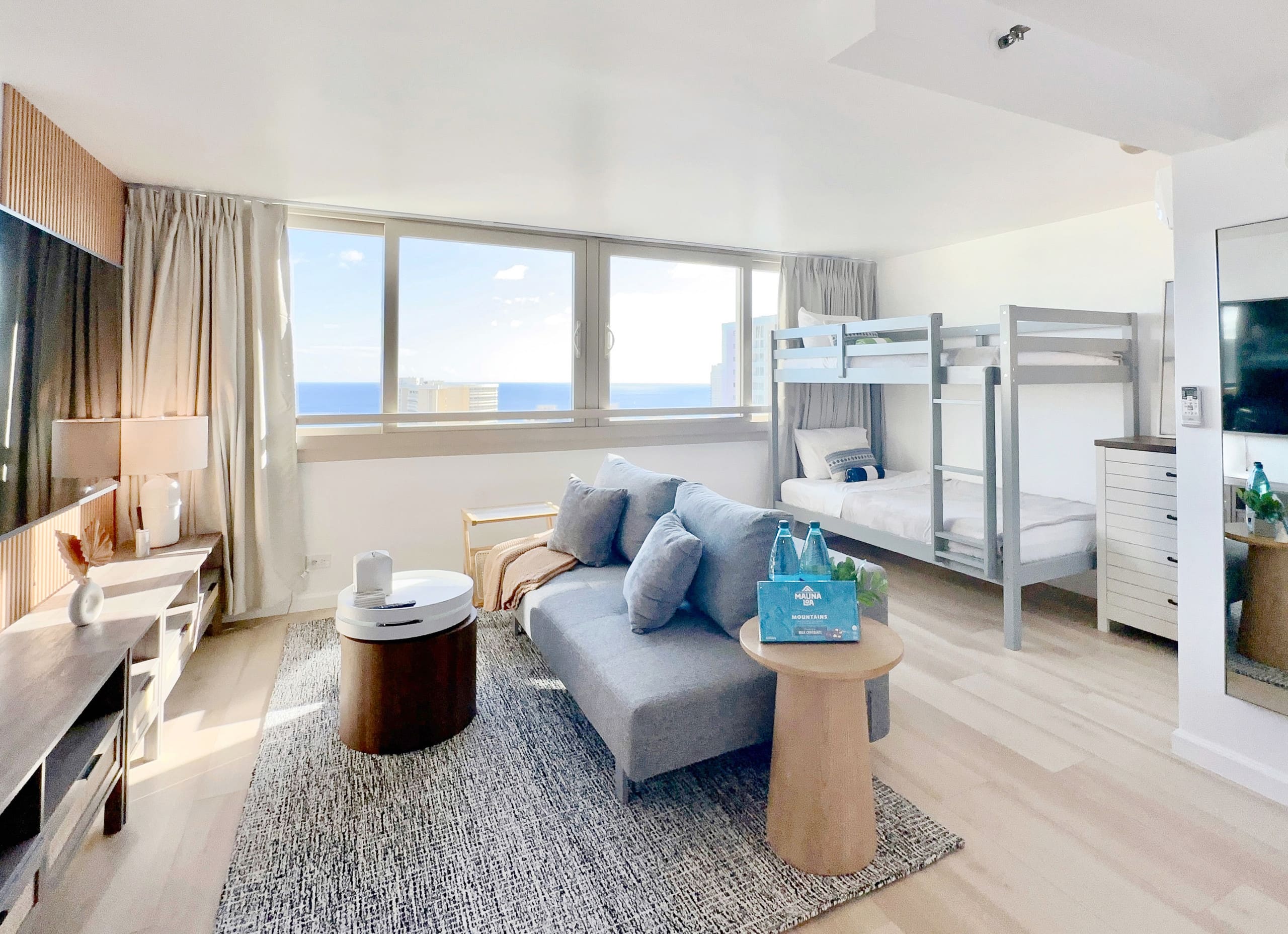 40F-High-FL Ocean View-1 Bedroom-Waikiki Beach! - Image 6