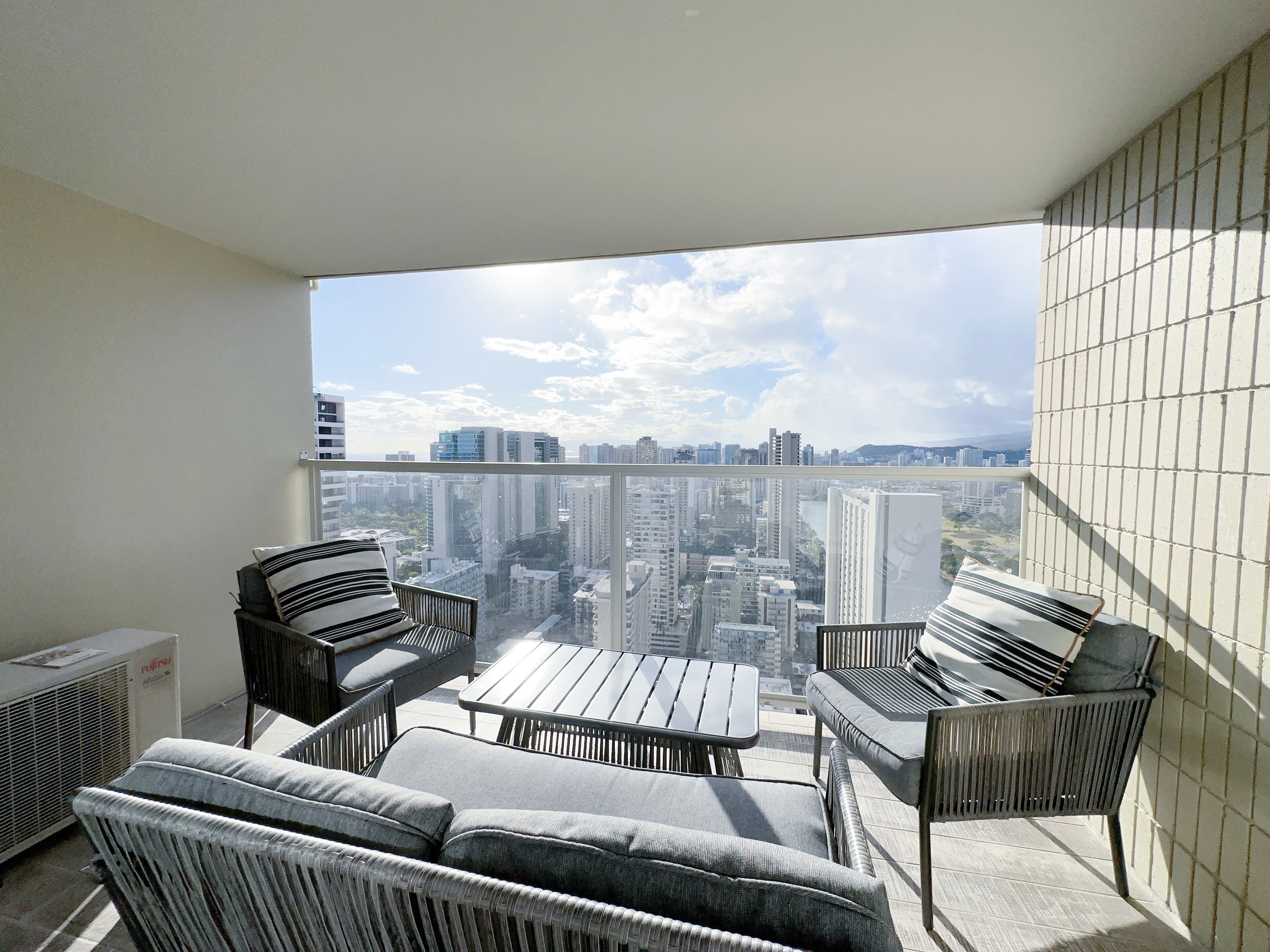 40F-High-FL Ocean View-1 Bedroom-Waikiki Beach! - Image 52