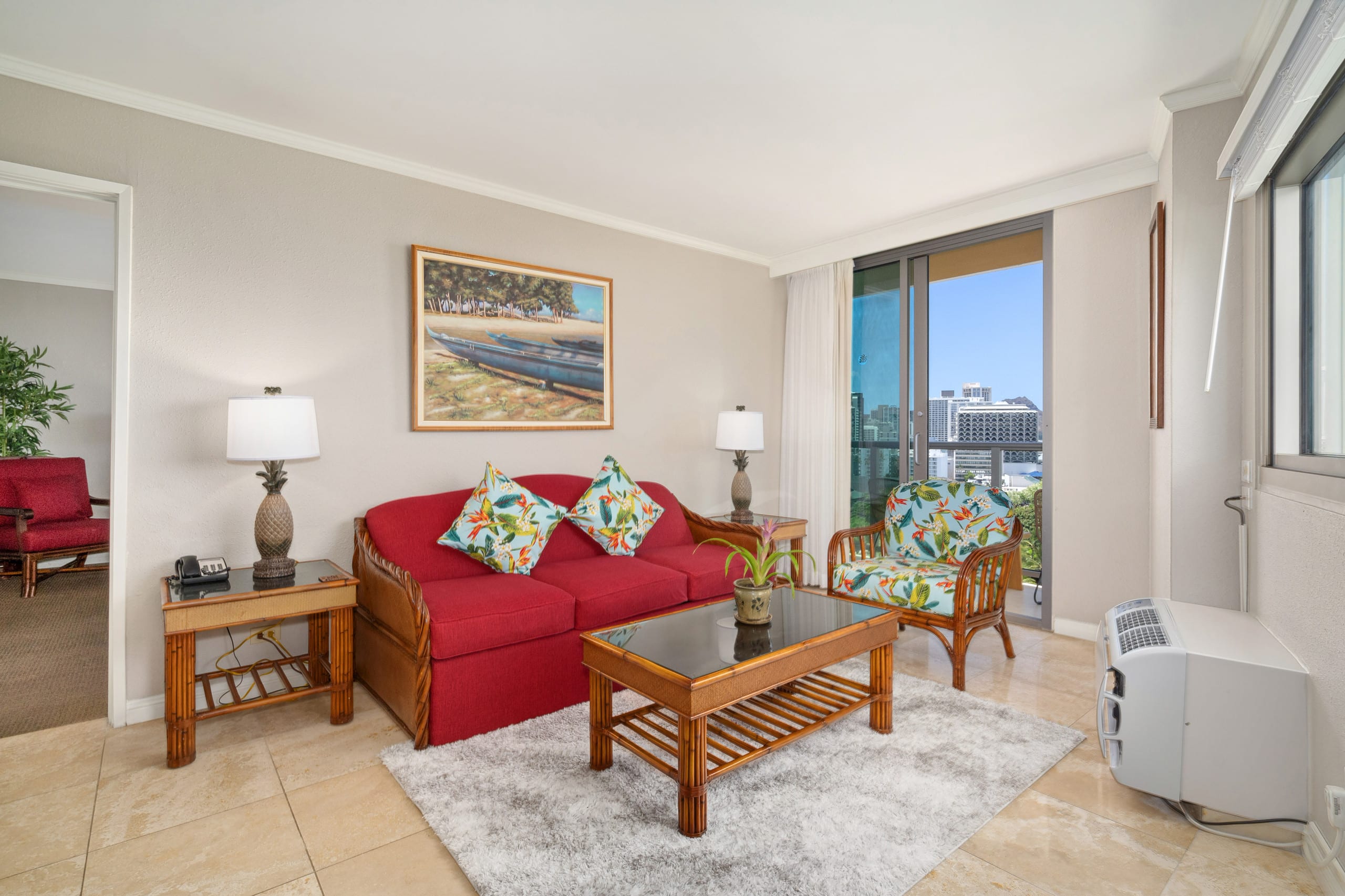 Luana 1007 King Bed Condo Sleeps 4 Fabulous Views! - Image 4