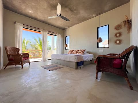 Suite by the Ocean @ Casa Palma Y Coco