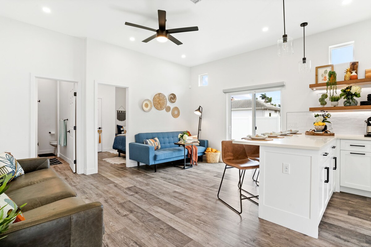 Popular Airbnb listing: New! Modern Urban Oasis 2BDRM/2BA in National City