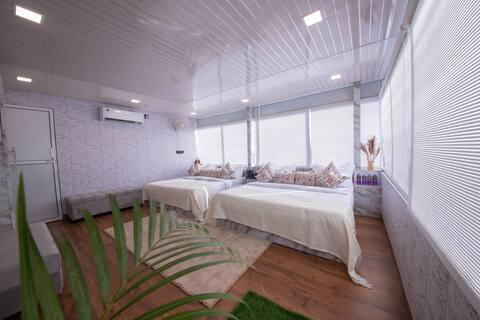 3bhk Penthouse with lush Lawn