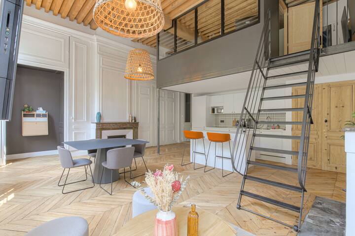 Superb duplex loft, 7 people, Croix-Paquet gallery image 5