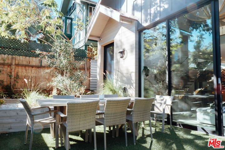 Venice Beach Luxury Masterpiece