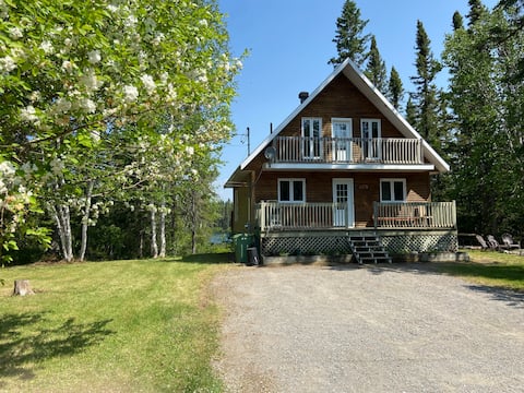 Chalet Ô lac (A chalet for you)