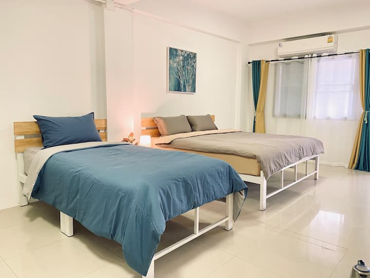 Room 1 LANNA