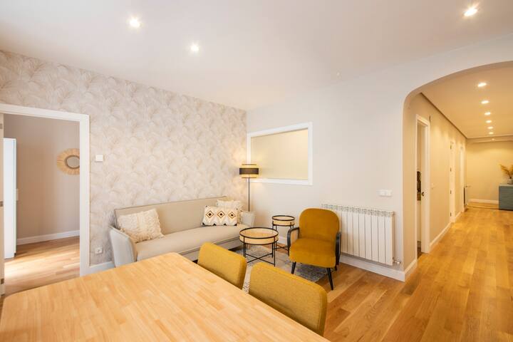 Lujo y comodidad: tu refugio con estilo y amplitud gallery image 3