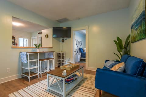 Central Historic Mystic, Nautical Theme 2BR
