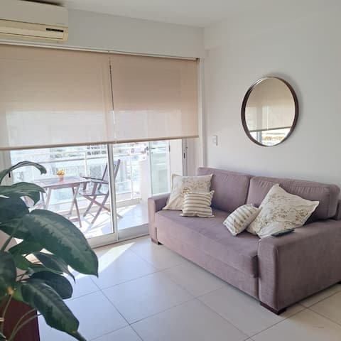 Beautiful apartment in the downtown area of Rosario c/garage!