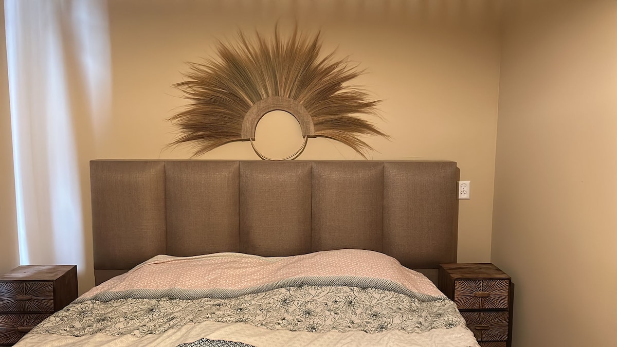 Дополнителна / втора спална соба (оваа соба е достапна во случај куќата да е резервирана за минимум 4 лица)