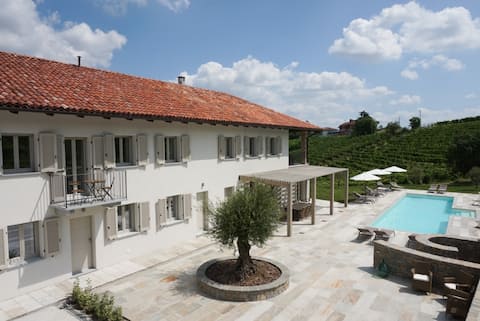 Cascina Canelli - Apt. Asti