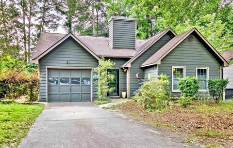 Pet-Friendly Getaway in PTC with Golf Cart