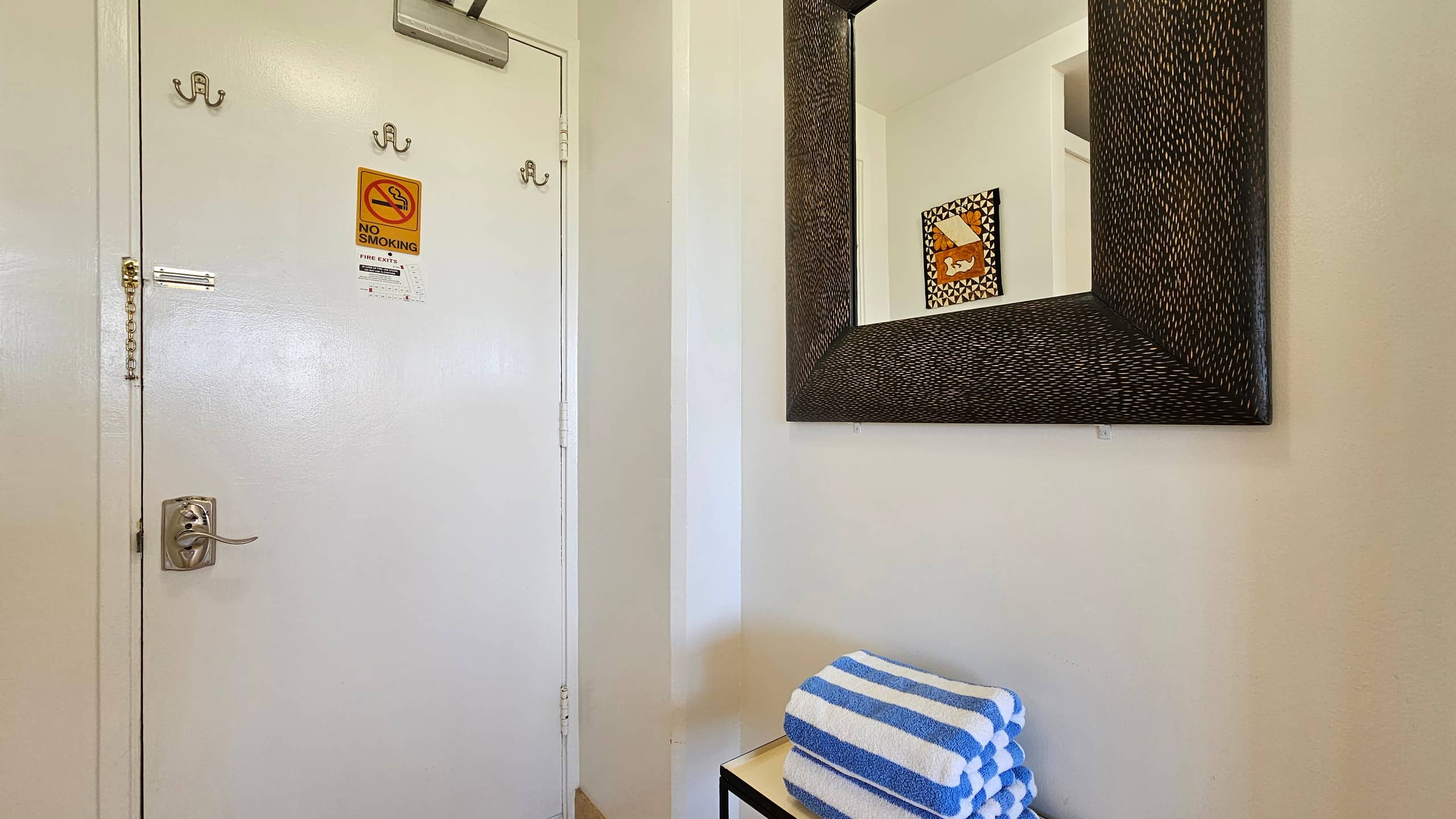 Waikiki Grand Hotel® 608 Queen Balcony Apartment - Image 32
