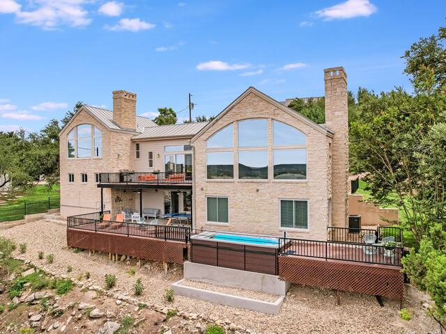 Paradise on Lake Travis – Lake is Full! gallery image 3