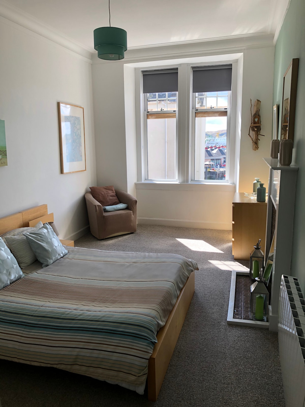 Dhomë gjumi dyshe me pamje nga deti