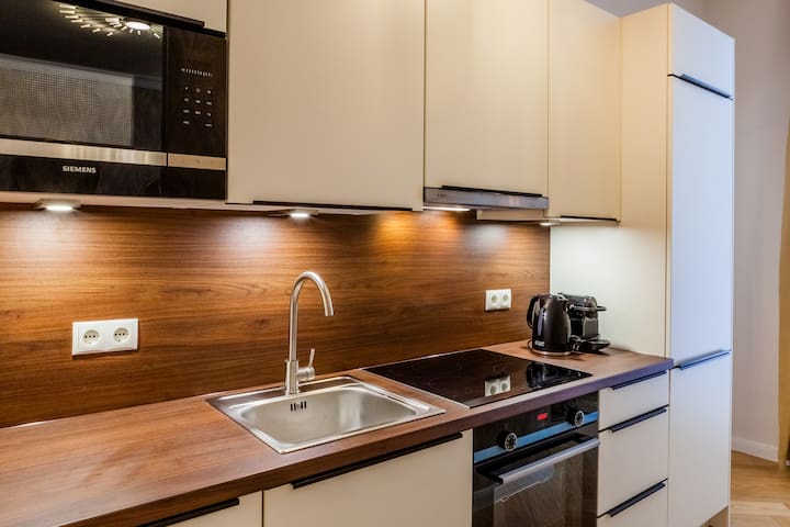 Tabor Opal – Deluxe Apartment gallery image 2