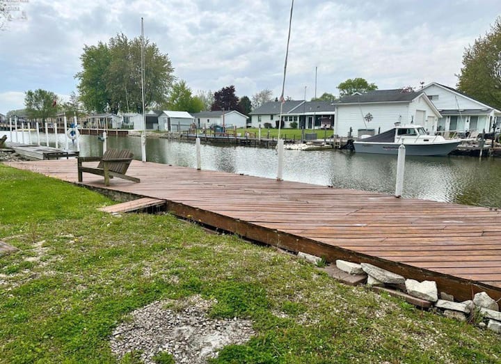 Vacation Rentals Near Port Clinton Ohio