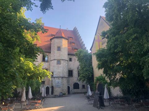 Staying at Sommerhausen Castle