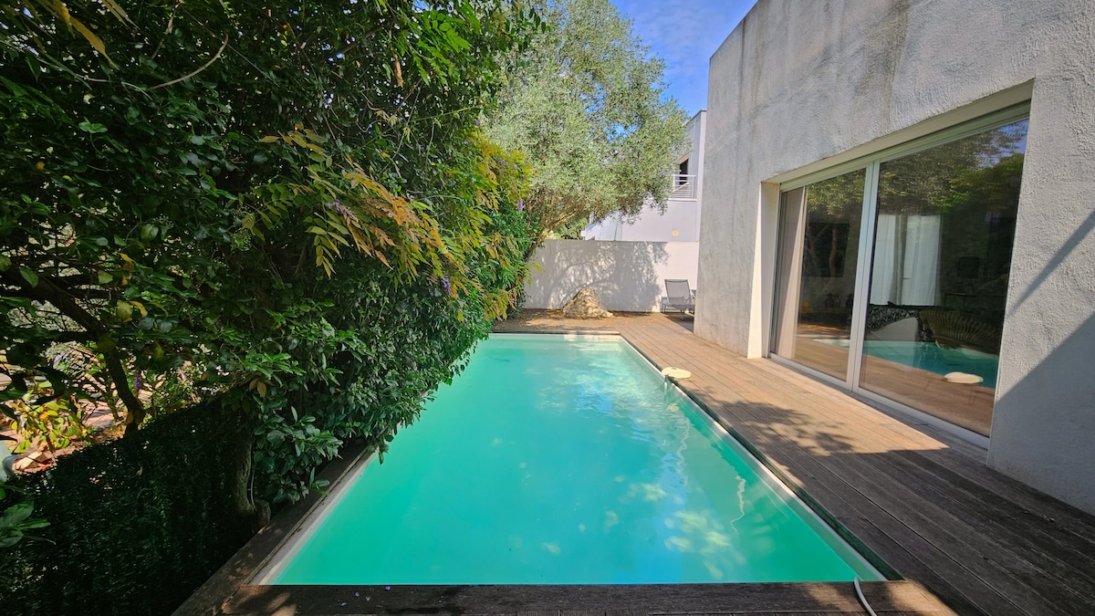 Villa 6 pers. private residence - swimming pool - air conditioning