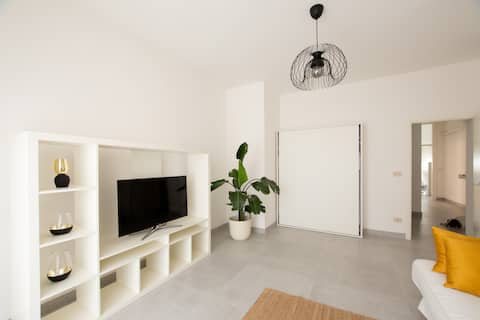 Airbnb con migliori performance: Charming Luxury apartment in the center of Riccione a Riccione