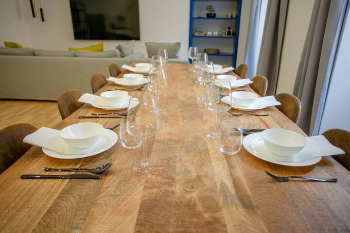 APT Rome 5 BDRMs gallery image 5