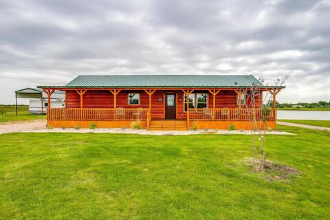 Private 165 Ac. retreat with Lake Front Cabin