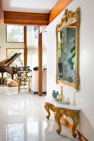 Luxury Vacation Home w/ Indoor Pool & Hot Tub gallery image 2