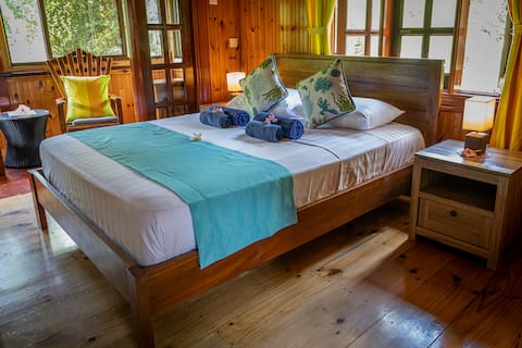 Granite Self Catering, Holiday House