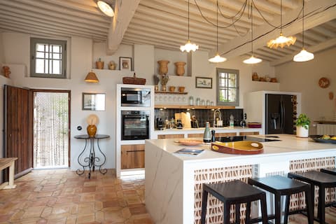 La Maison Rimbert, charming house in Provence