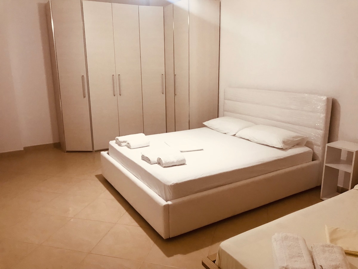 Listing 914503768510959163