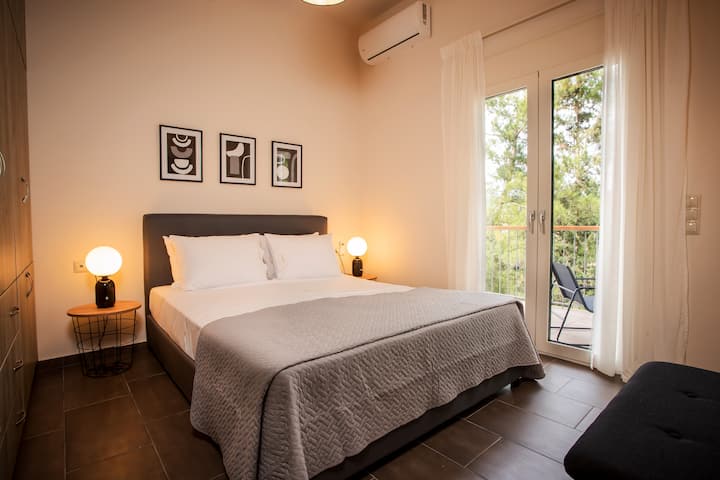 Საძინებელი 3 - ქვედა ნაწილი