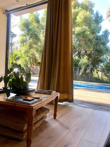 3 BR Pet Friendly Home with Beach Nearby! gallery image 5