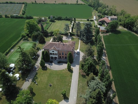 Villa Madonnina, 50 minutes from Milan