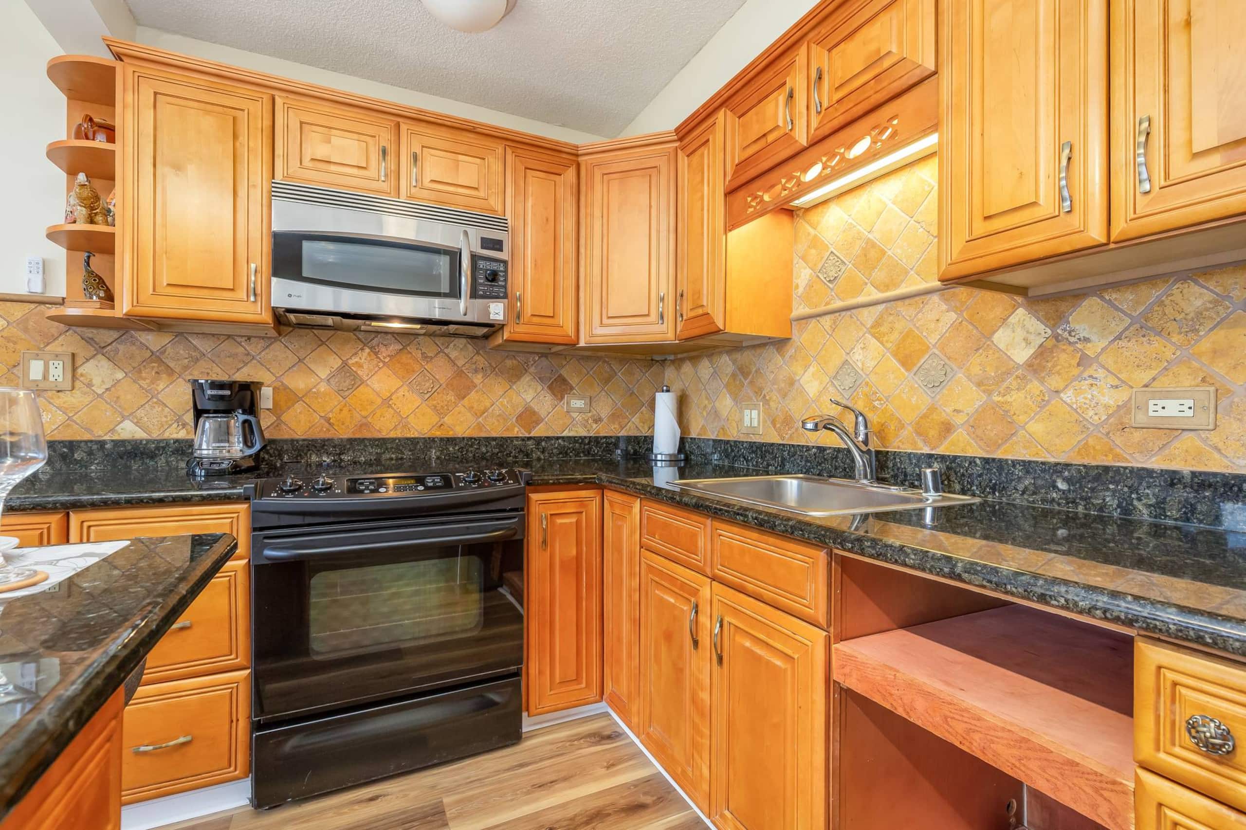 Hotel in Honolulu · ★4.59 · 2 bedrooms · 3 beds · 1 private bath - Image 16