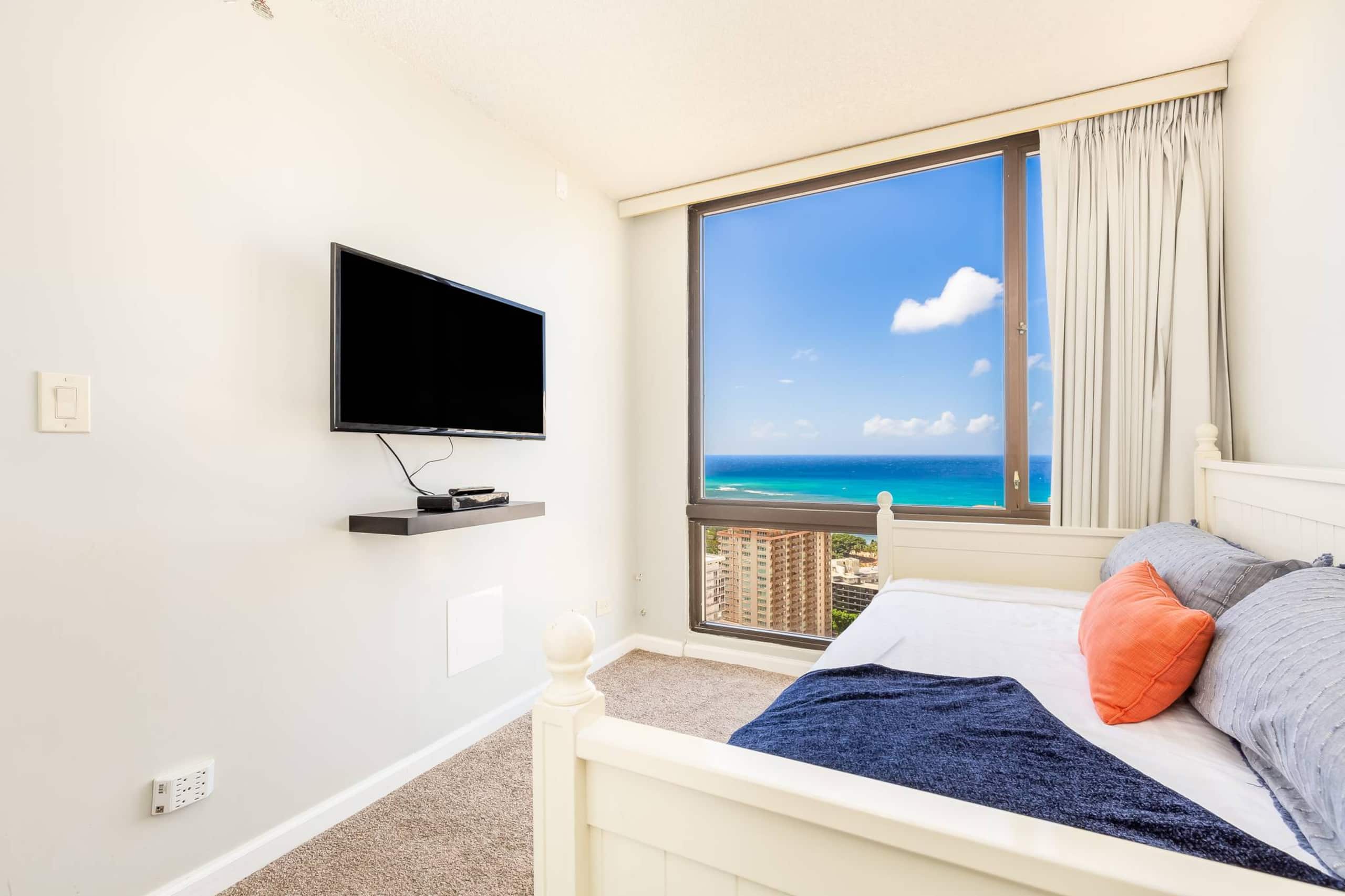 Hotel in Honolulu · ★4.59 · 2 bedrooms · 3 beds · 1 private bath - Image 10