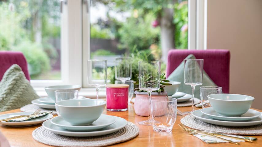 Fashionable Chic Townhouse in D4 gallery image 2