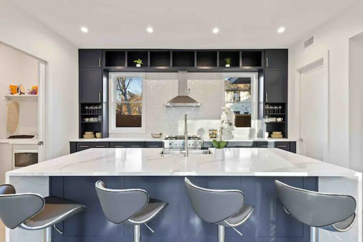 Stunning Architectural Gem in the HEART of Dallas! gallery image 3