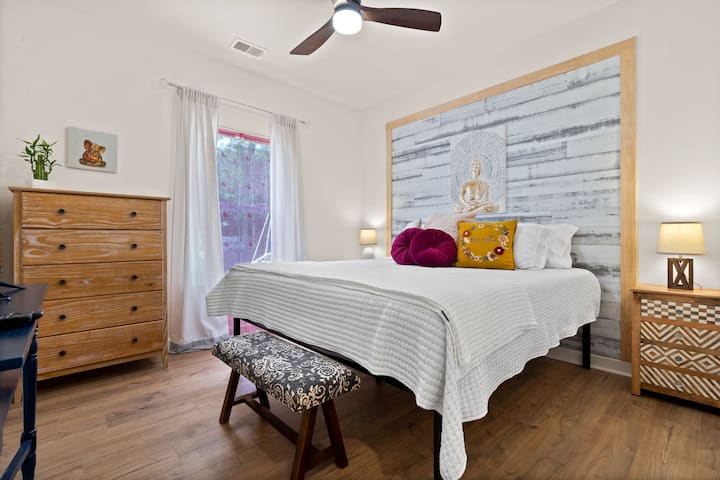 חדר שינה 1 - קומה ראשונה - מיטת קינג!