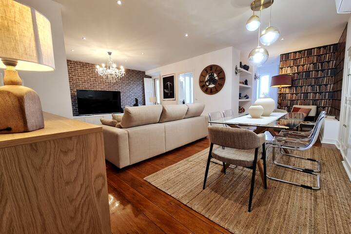 Lisbon4Real: Deluxe 2BR+1 in Principe Real gallery image 3