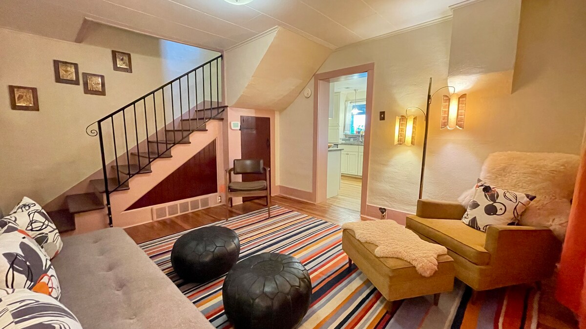 Top performing Airbnb: Downtown Apartment - Garden Oasis in Boulder County