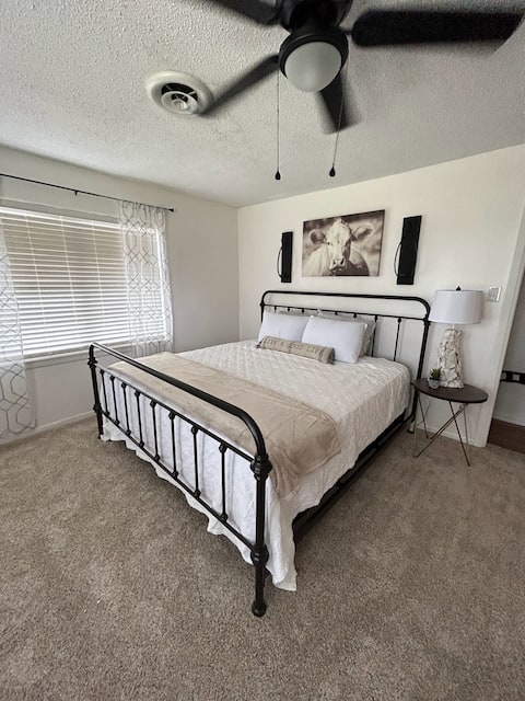 Cozy Cabin in the Pines