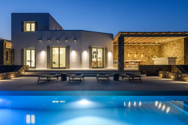 Cycladic minimal chic interior gallery image 5