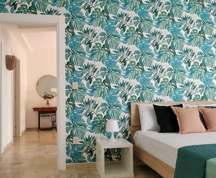 غرفة نوم 2 مع سرير مزدوج.