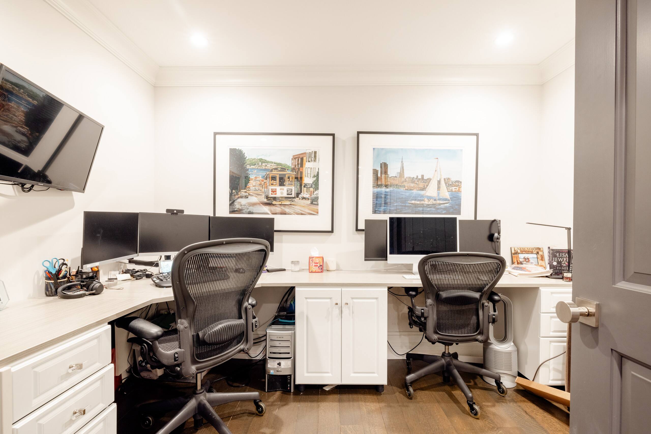 Home in San Francisco · ★5.0 · 3 bedrooms · 3 beds · 1.5 baths - Image 34