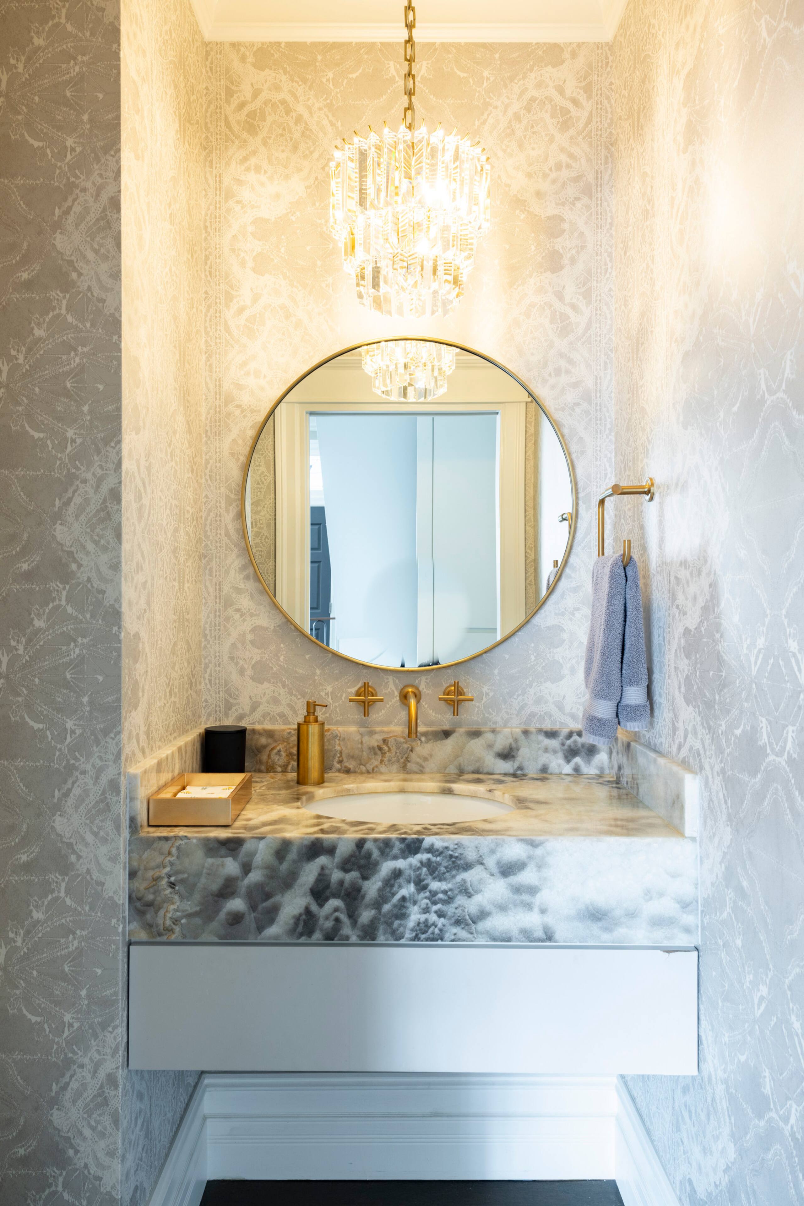 Home in San Francisco · ★5.0 · 3 bedrooms · 3 beds · 1.5 baths - Image 32