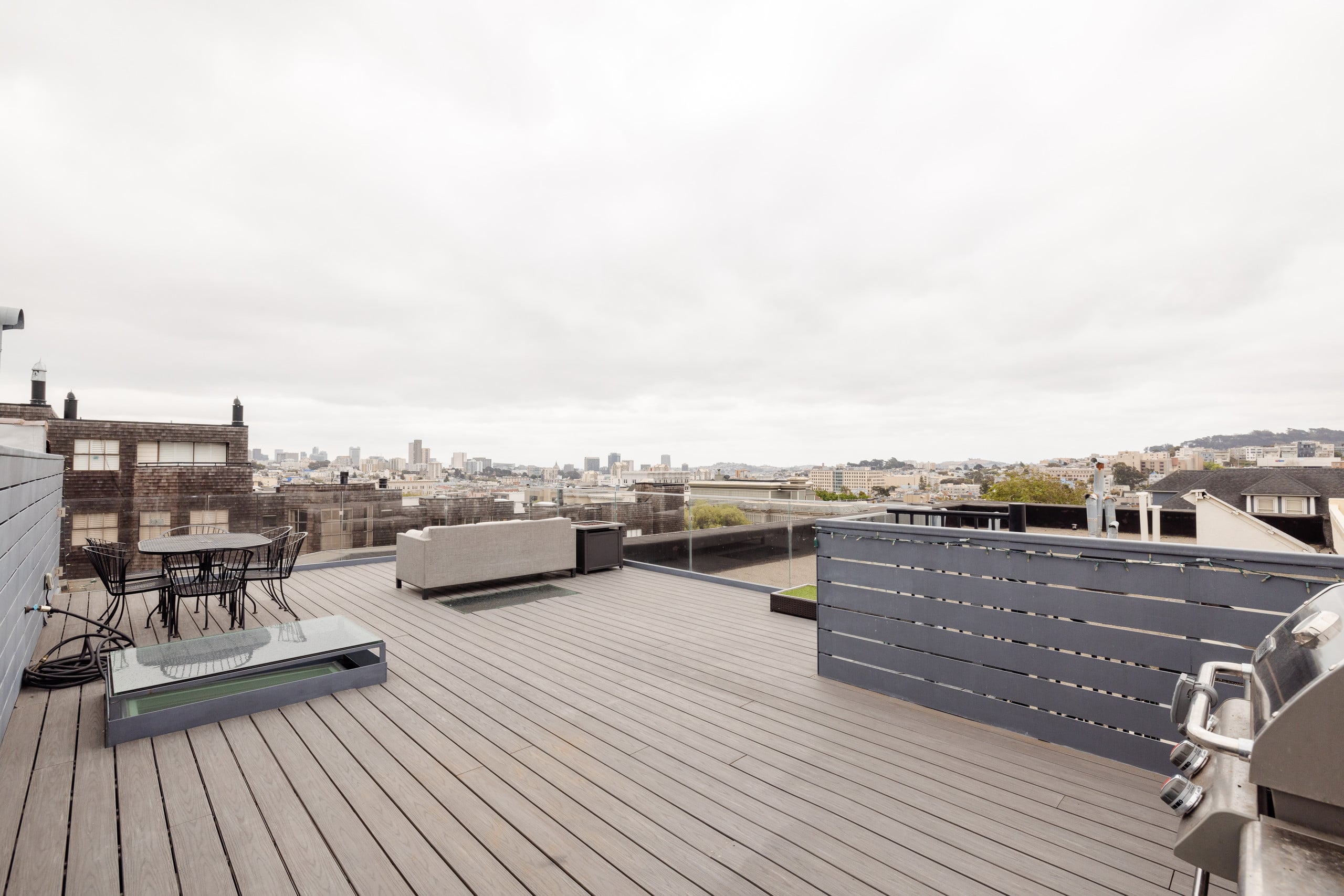 Home in San Francisco · ★5.0 · 3 bedrooms · 3 beds · 1.5 baths - Image 40