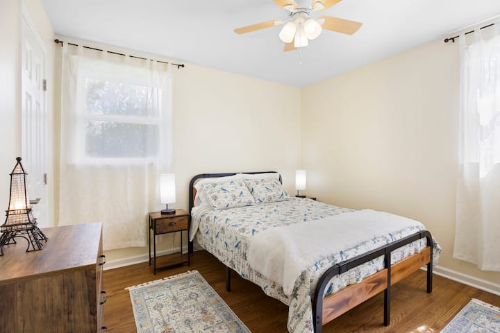 Fourth Bedroom