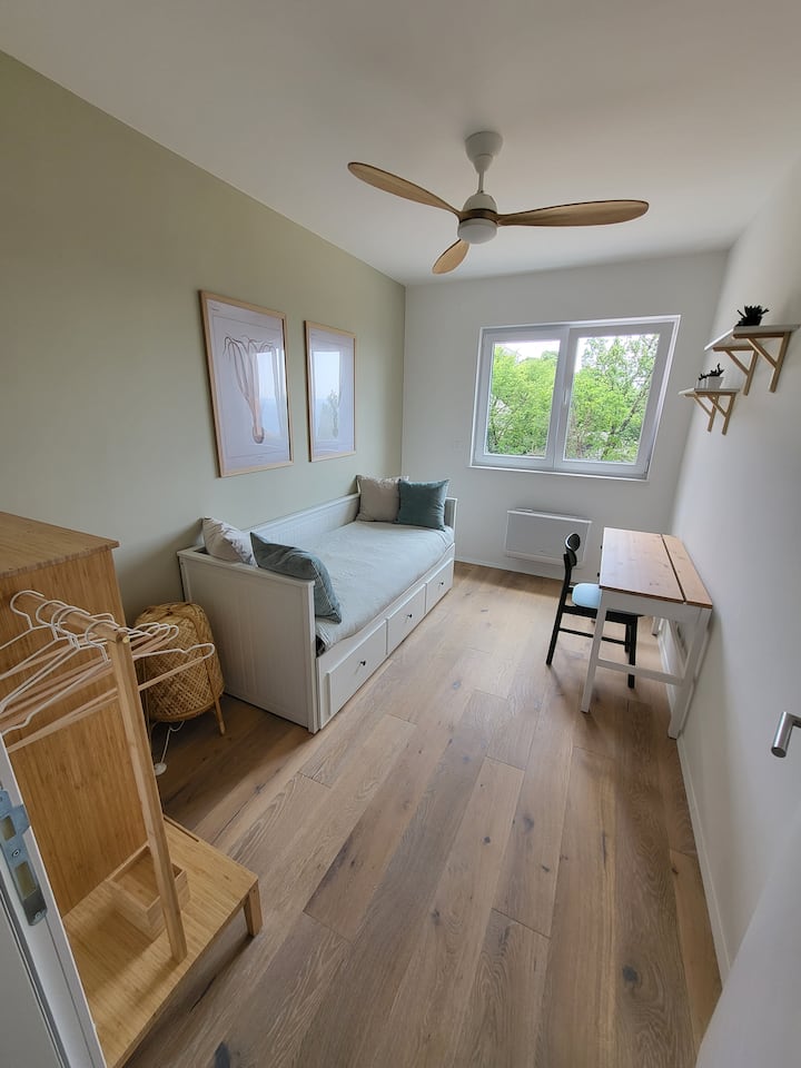 საძინებელი 3