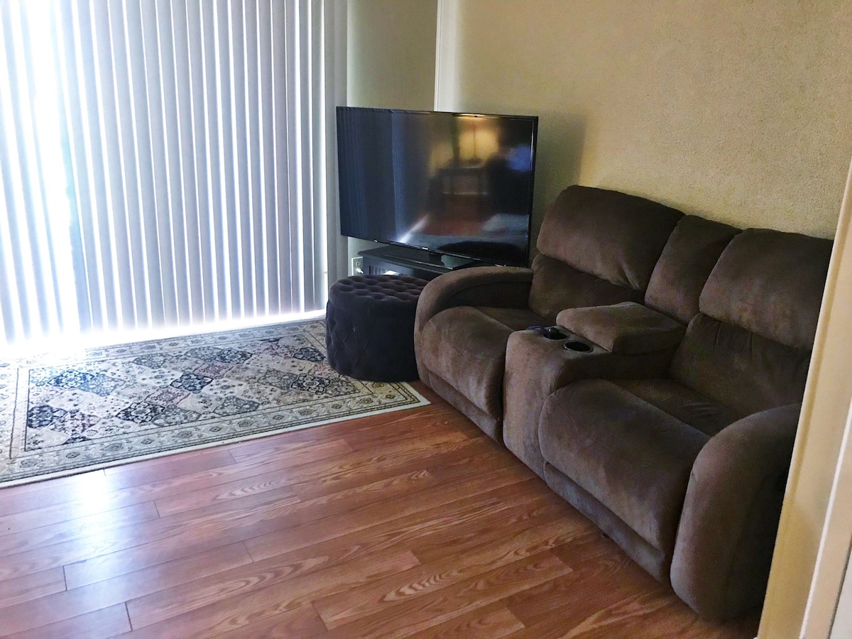 Top Airbnb: Condo near the Community Center! in Fairfield Glade